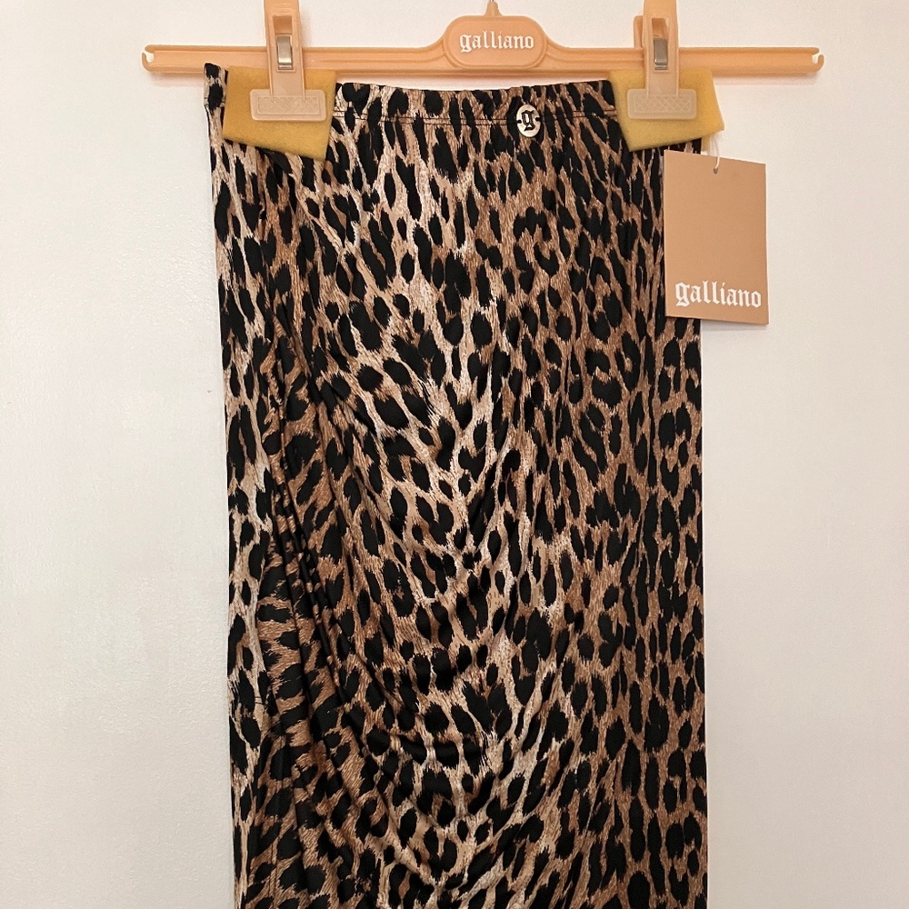 NWT GALLIANO LEOPARD PRINT SKIRT